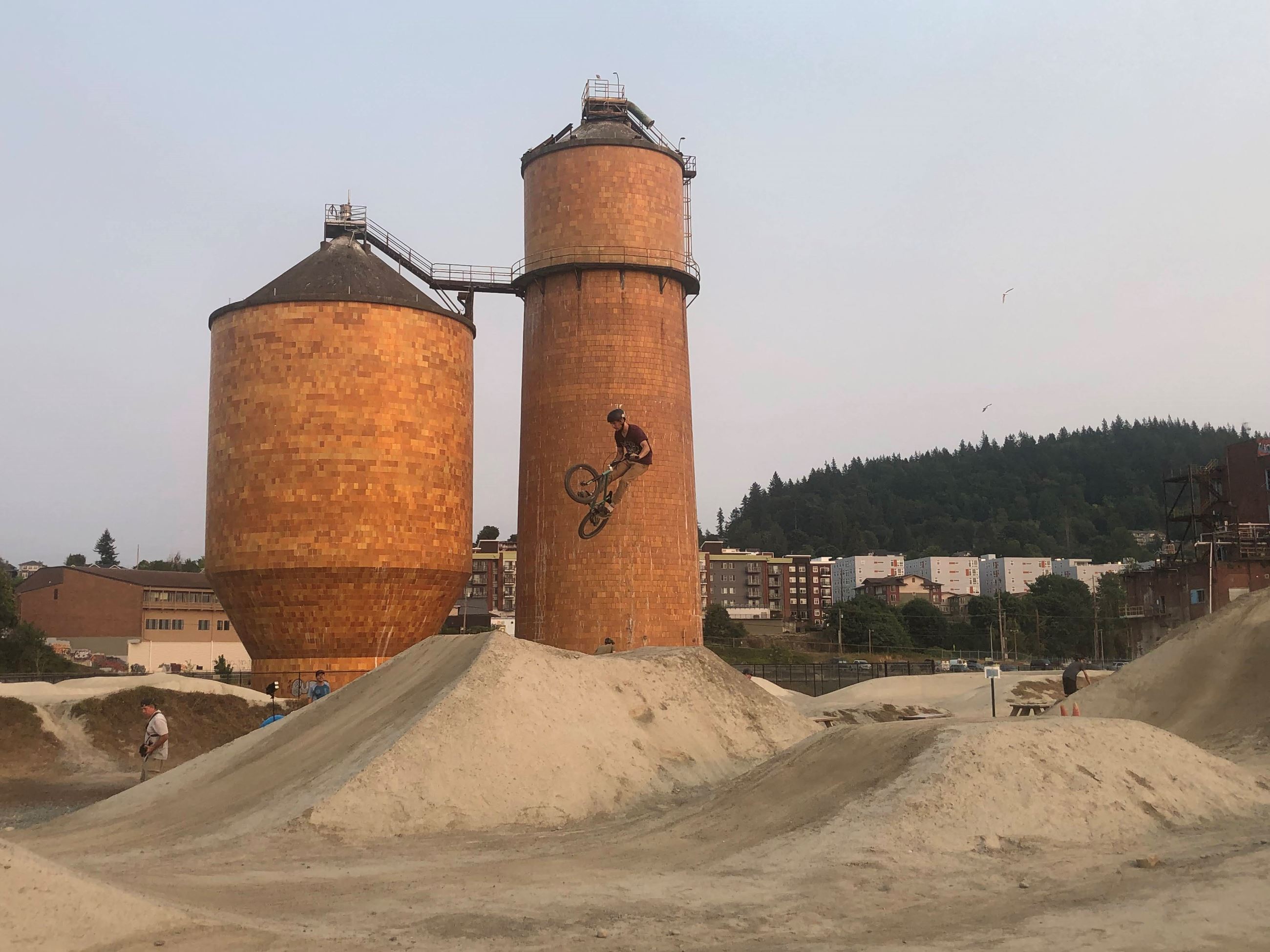 Building the Waterfront Bike Park 